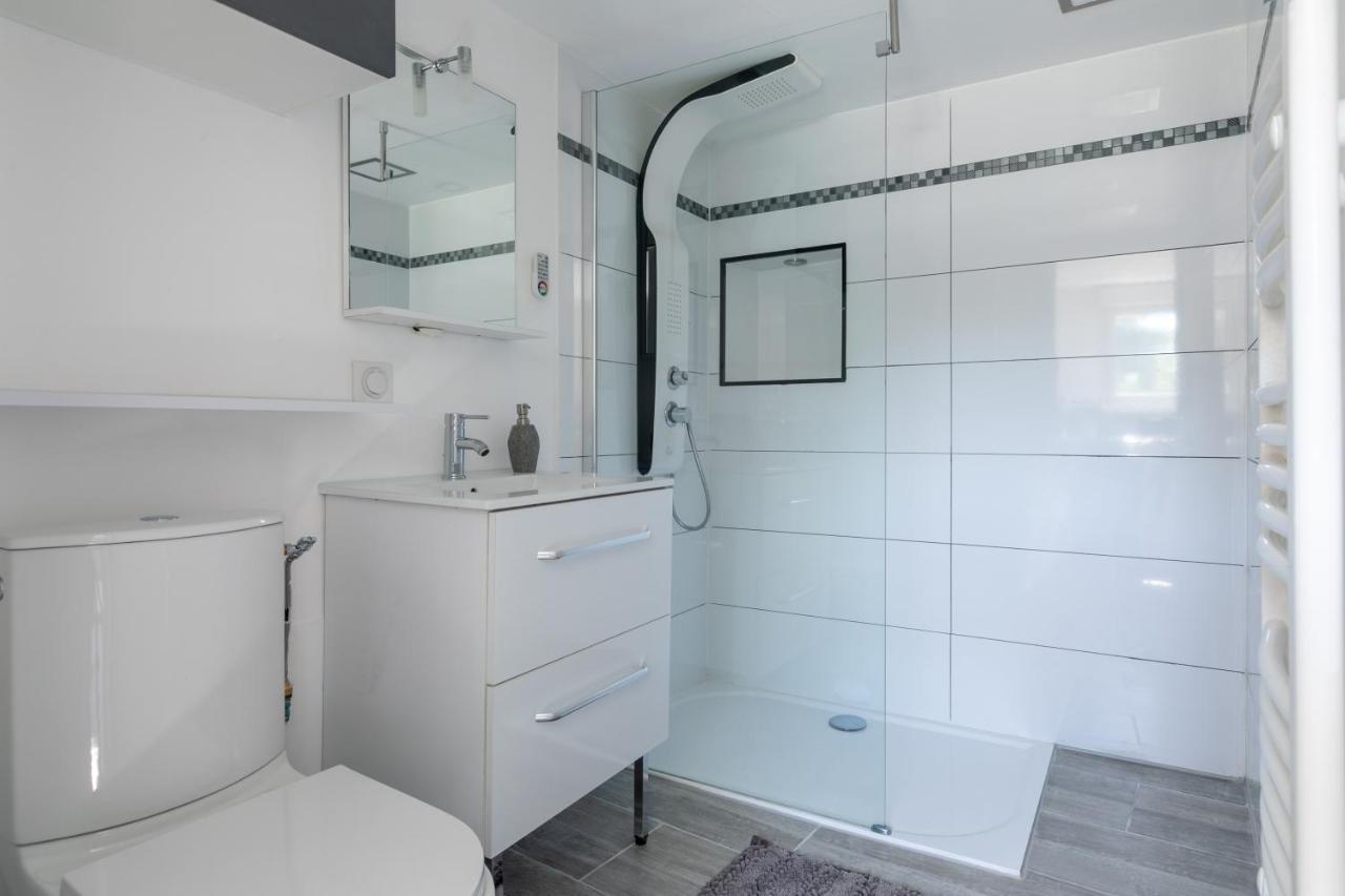 Cosy Corner Apartment Saint-Xandre Bagian luar foto
