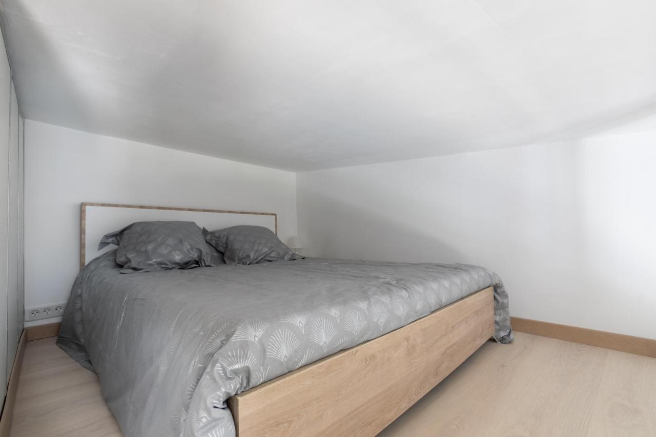 Cosy Corner Apartment Saint-Xandre Bagian luar foto