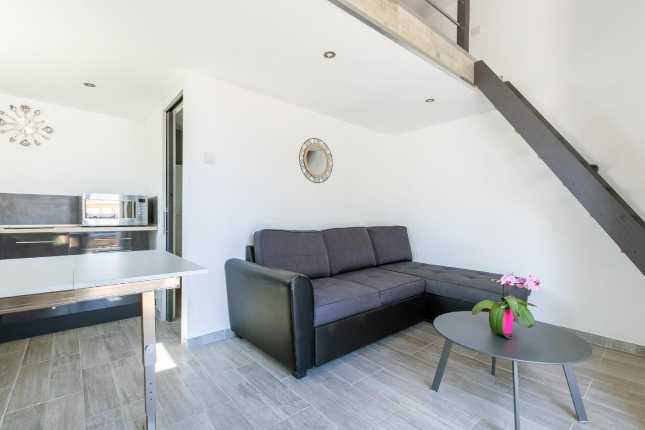 Cosy Corner Apartment Saint-Xandre Bagian luar foto